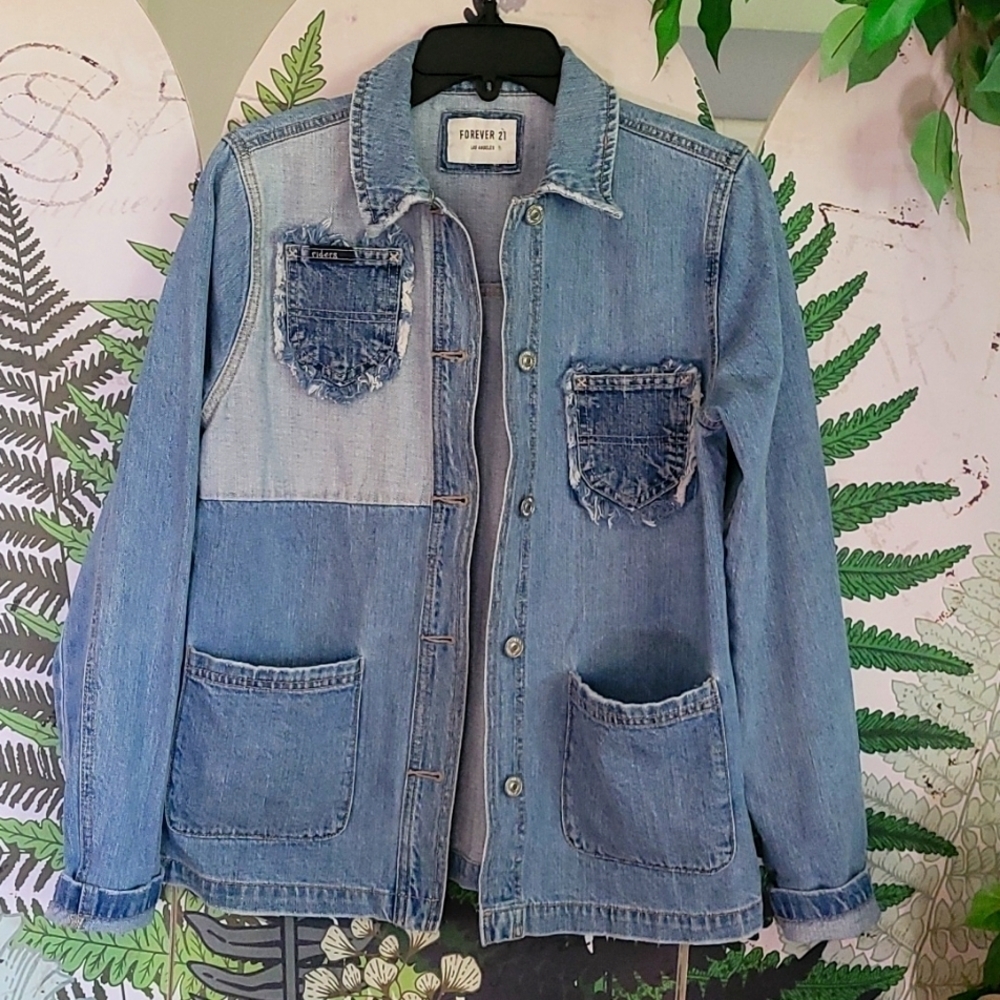 Forever 21 Riders Distressed Jean Jacket Size Small